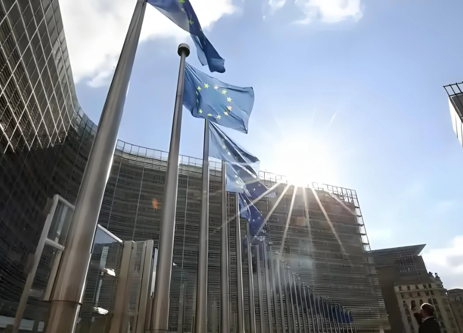 法国央行预计第四季度经济将实现“小幅”增长